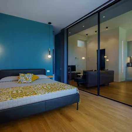 Domus Aurea Luxury *